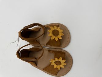 Old Navy Baby Girl Sunflower Sandals 3–6 Months 🌻