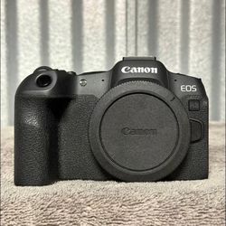 Canon Eos R8