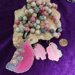 Petty Pink bead Set