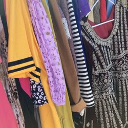 Women’s / Girls Clothing