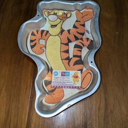 Wilton Tigger Cake Pan