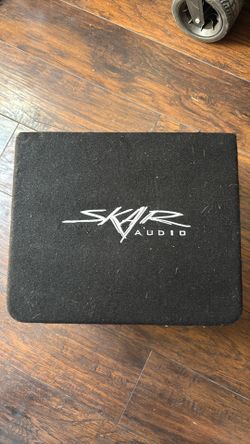 Single 8" 700 Watt SDR Series Loaded Vented Subwoofer Enclosure