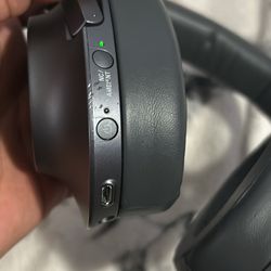 Sony Bluetooth Noise Cancellation Headphones
