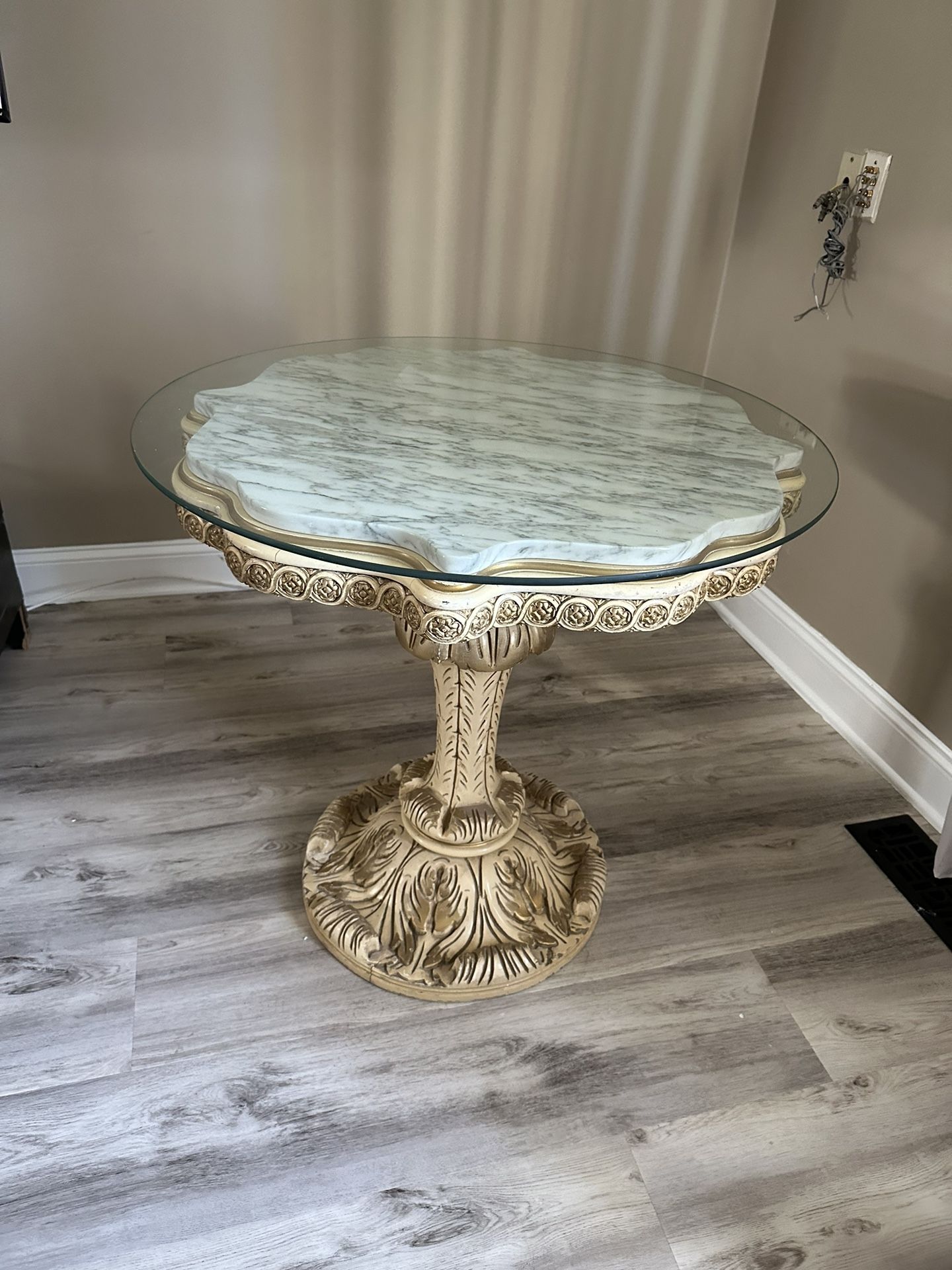 Antique Round Table