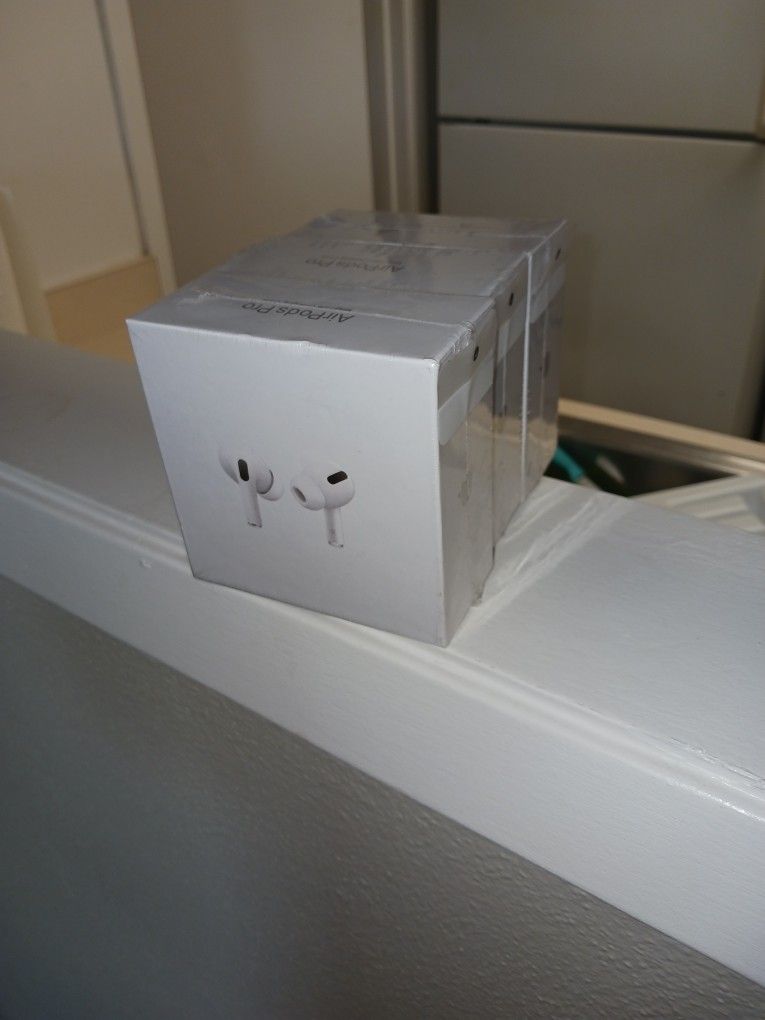 Airpods Pro W/ MAGSAFE CASE BRAND NEW IN UNOPENED FACTORY SEALED BOX