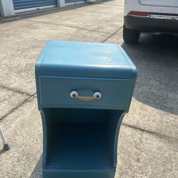 SIDE TABLE
