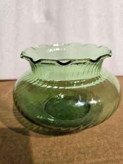 Vintage MCM  Green Optic with Ruffled Edge Vase