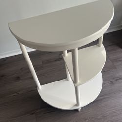 Accent/ Table