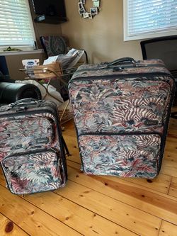 Suitcases sets
