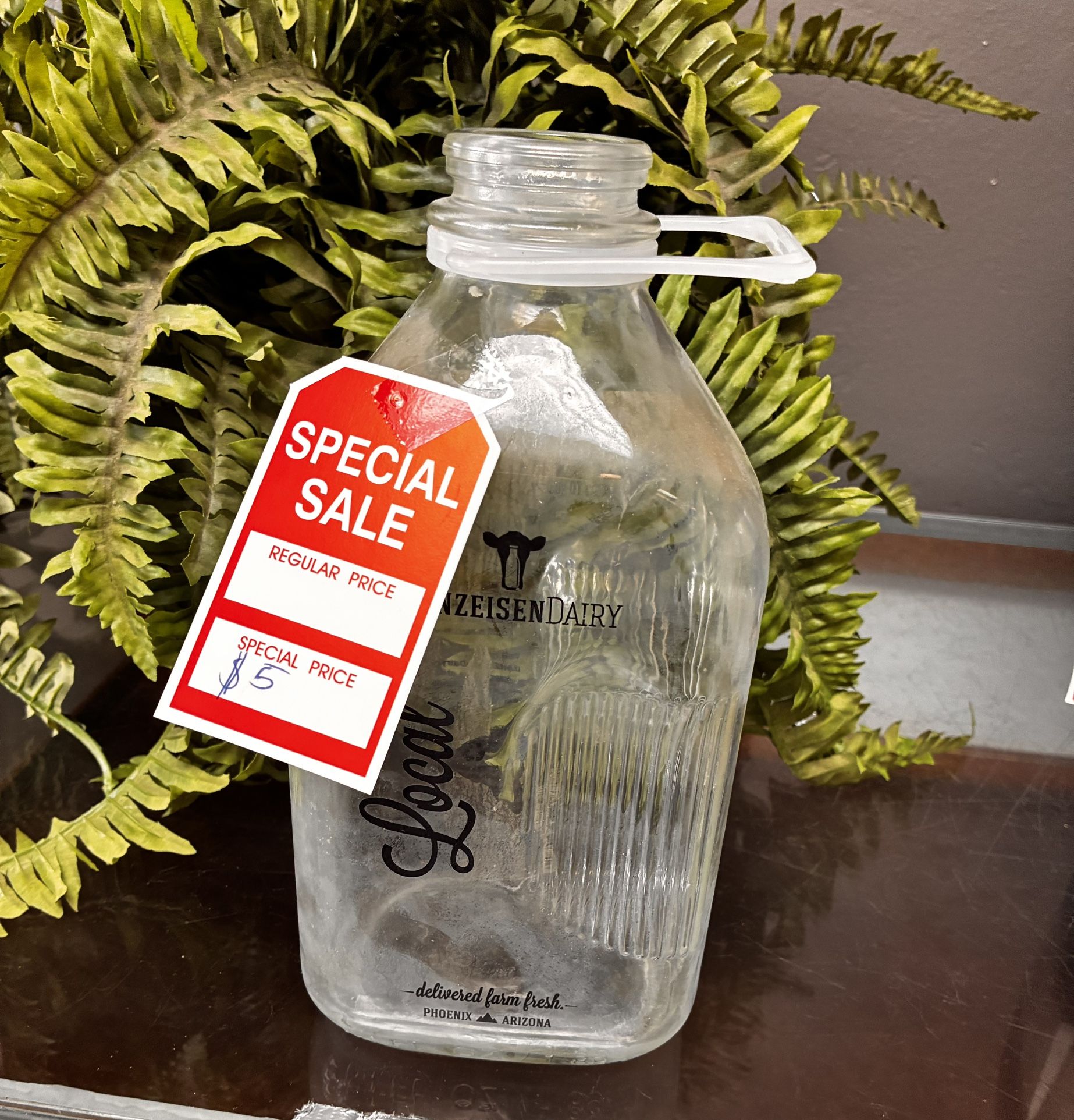 Zweizen Dairy Glass Milk Bottle – Vintage Farm Fresh Style