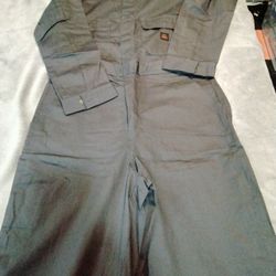 Clothes For Men Size 42 -32 