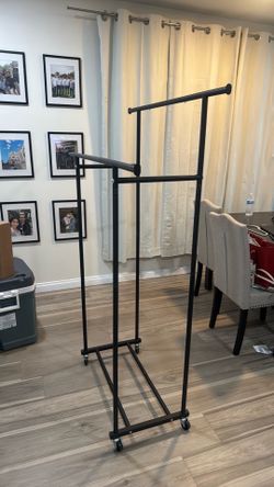Clothing rack black