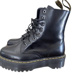 Dr Marten Jadon Platform Boots Size 8 Men’s Brand New