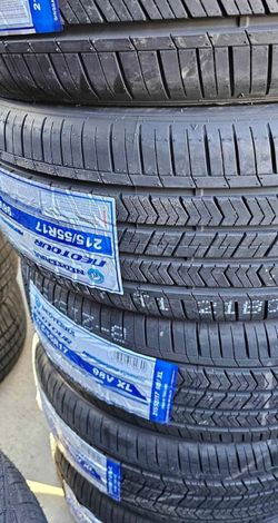215 55 17 Brand New Set Of Tires 