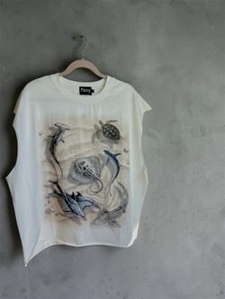 Ocean Animal Graphic vintage Sleeveless Shirt