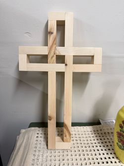 Interlocking Woven Cross