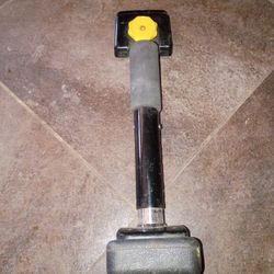 
M-D 18-in 1 -Pin Depth Settings Adjustable Foam Carpet Knee Kicker