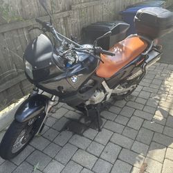 BMW F650