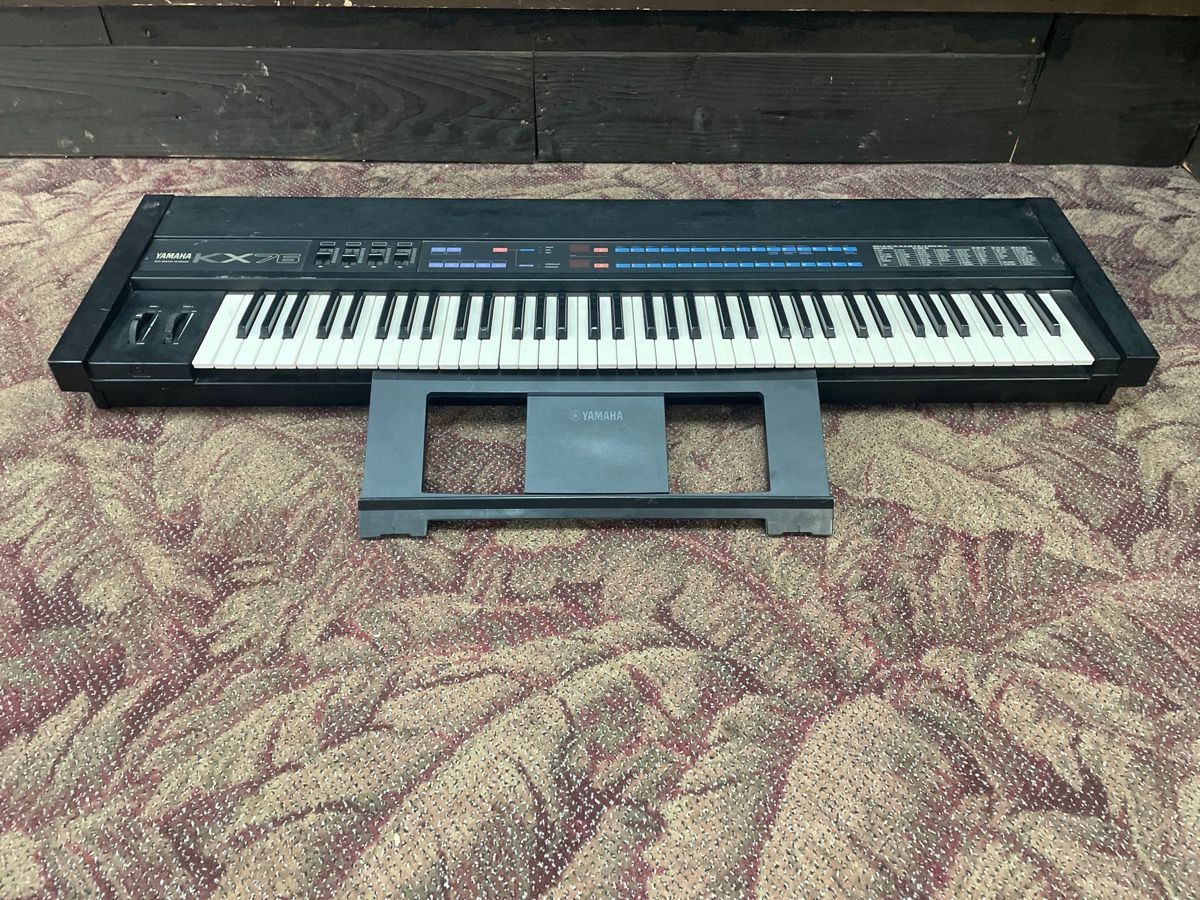 Yamaha KX76 MIDI Controller Keyboard (I-15799)