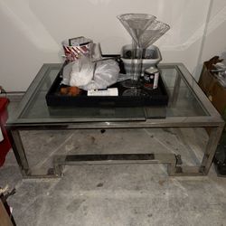Z Gallery Coffee Table 