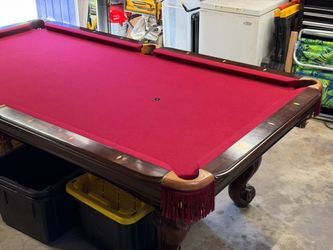8ft / 3-piece slate - American Billiards Company Pool Table - Delivery Included - comes with cues, balls, triangles, wall mount cue holder and new cov