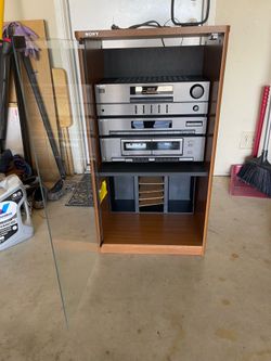 Sony Stereo/Sony Audiorack/Sony Speakers