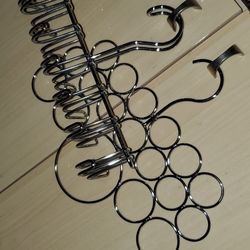 2 metal hanger  Closet organizers 