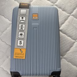 Lucas carry On Hard Case 22’