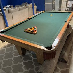 Brunswick Pool Table 