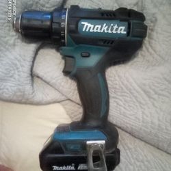 Makita Drill With 2.0 Amp Battery No Charger 