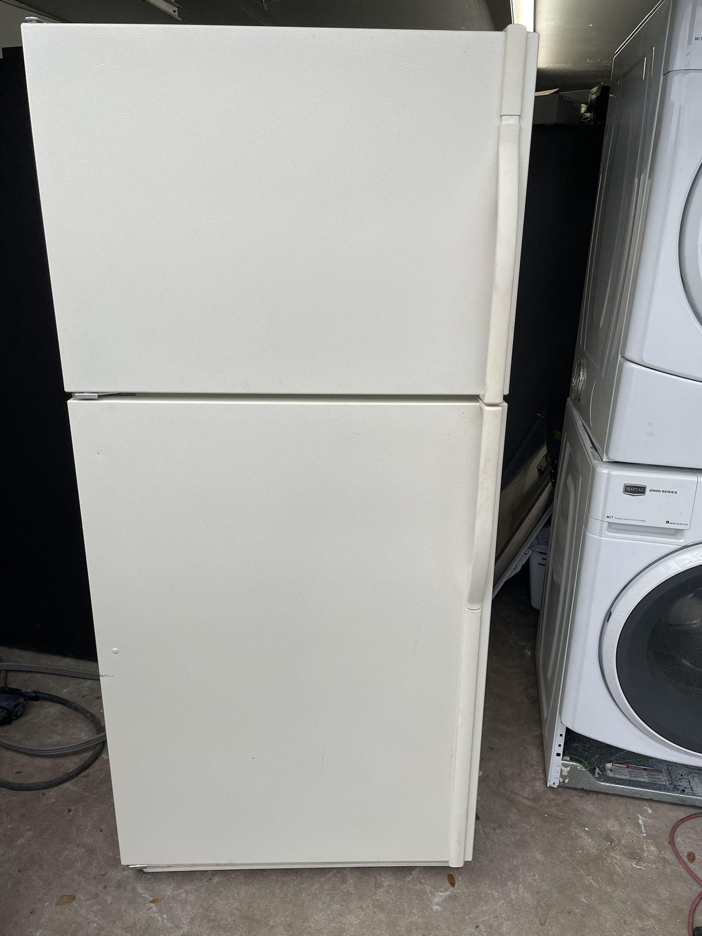 Kenmore Refrigerator 30”W 66”H Everything Works Good