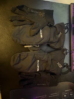 Dakine Large Snow Gloves
