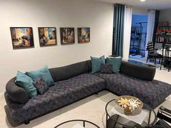 Sectional sofa