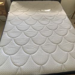 Full size bed set -mattress+box spring+frame- great condition