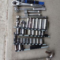 Socket Set With Ratchets Extensions Swivels