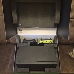 Xbox series x with 2 controllers and  11 games $550