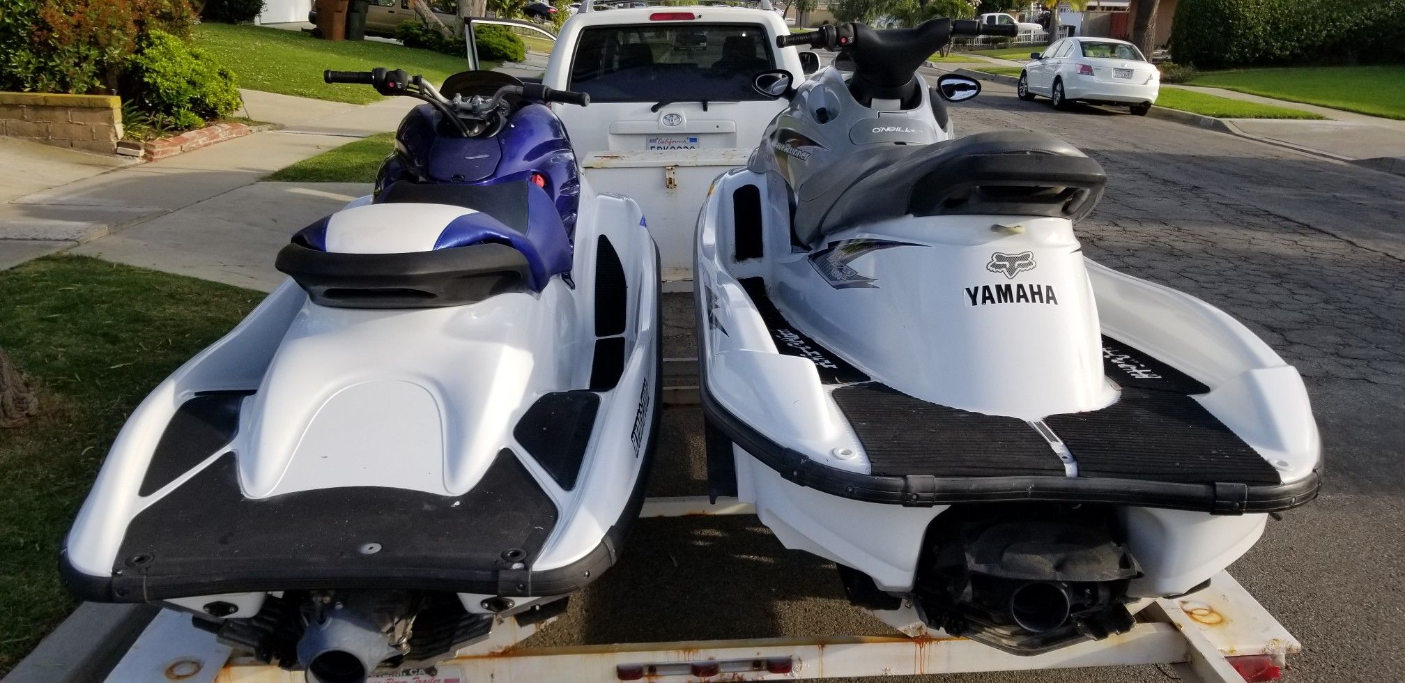 2 2001 yamaha waverunners gp1200r&xlt1200 jetskis jetski for Sale in