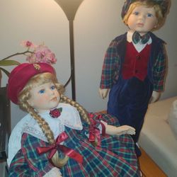 House of lloyd dolls- Christmas around the world. Emma, ​​Edward and Wesley