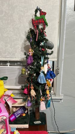 Mini Christmas Tree With Lights Included