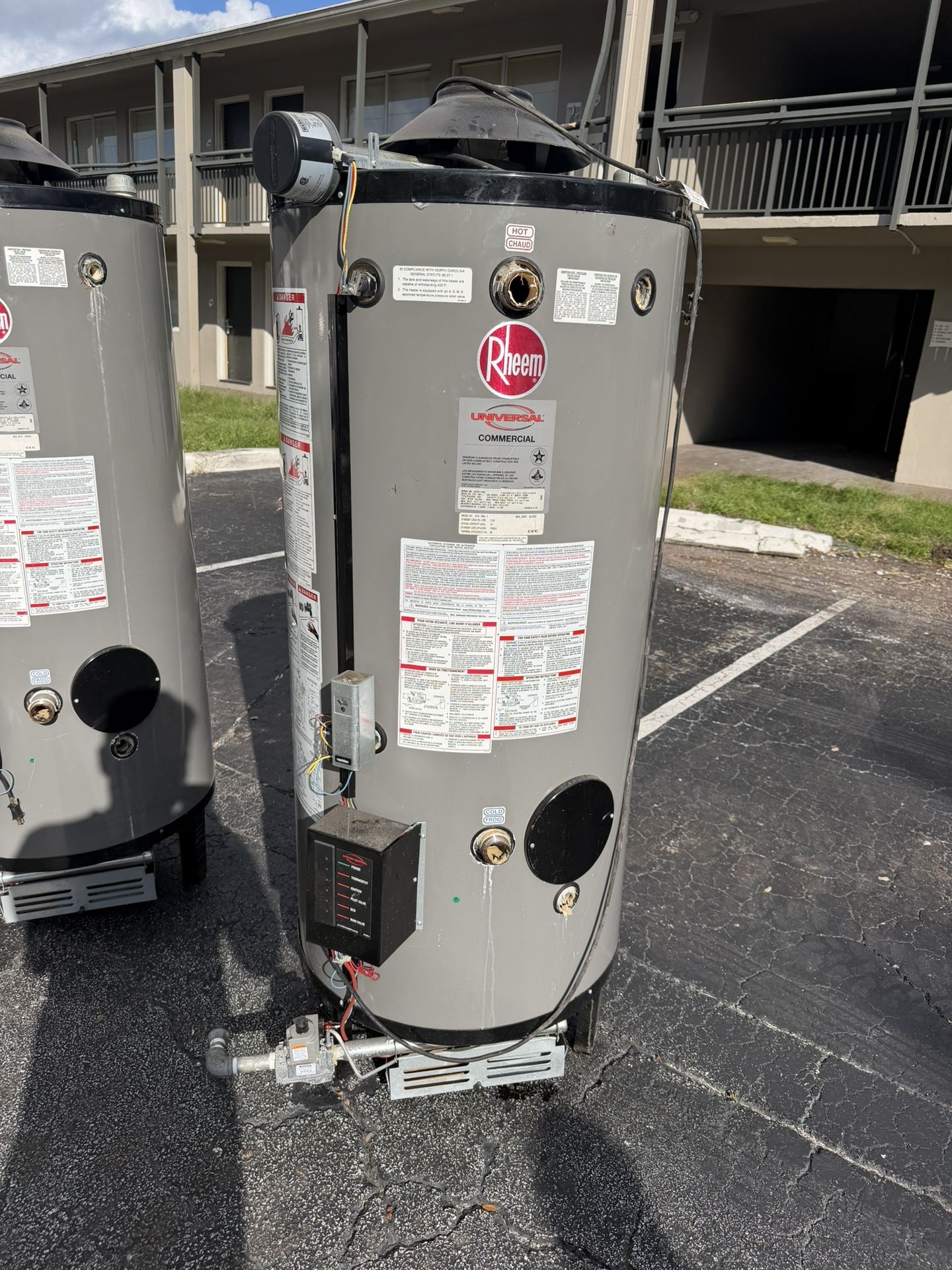 Rheem Natural Gas Hot Water Heater 