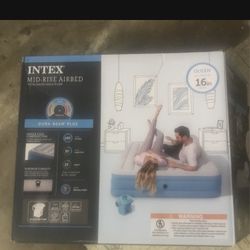 Queen AirBed