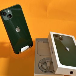 AT&T Apple iPhone 11 128GB, Green 