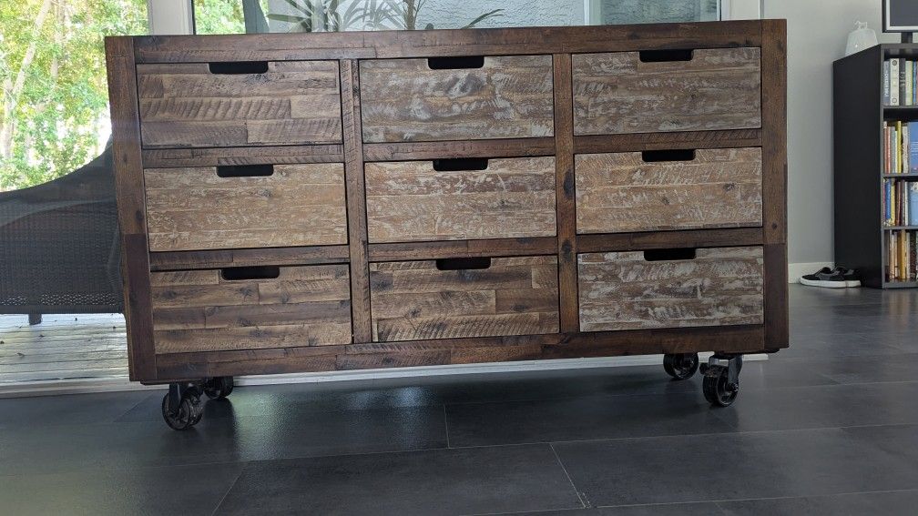 Wood Dresser
