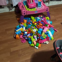 MEGA BLOCK TOYS