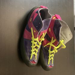 Merril Climbing Shoes