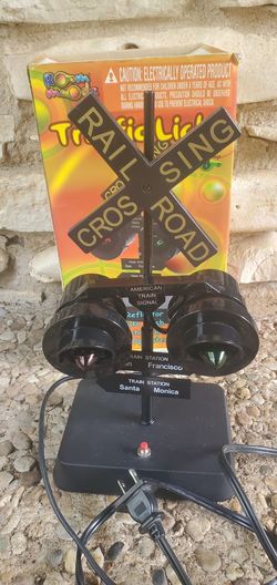 Light Up RR Crossings With Sound