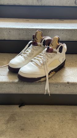 Jordan 5 ‘Golden Ticket’