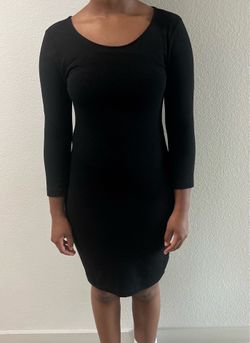 Black Forever 21 Dress. It stops at my knees and I am 5’4.