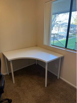 IKEA linmon desk