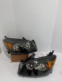 Toyota rav4 2006-2008 headlights